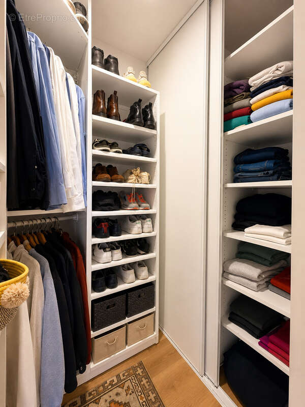Appartement à AMBILLY