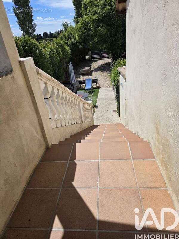 Photo 2 - Appartement à ARLES