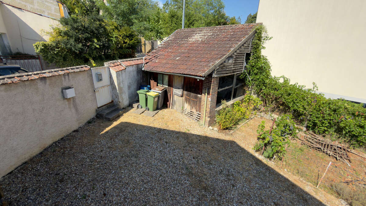 Maison de village à Vert - 114 m² - Terrain de 865 m² - photo 12