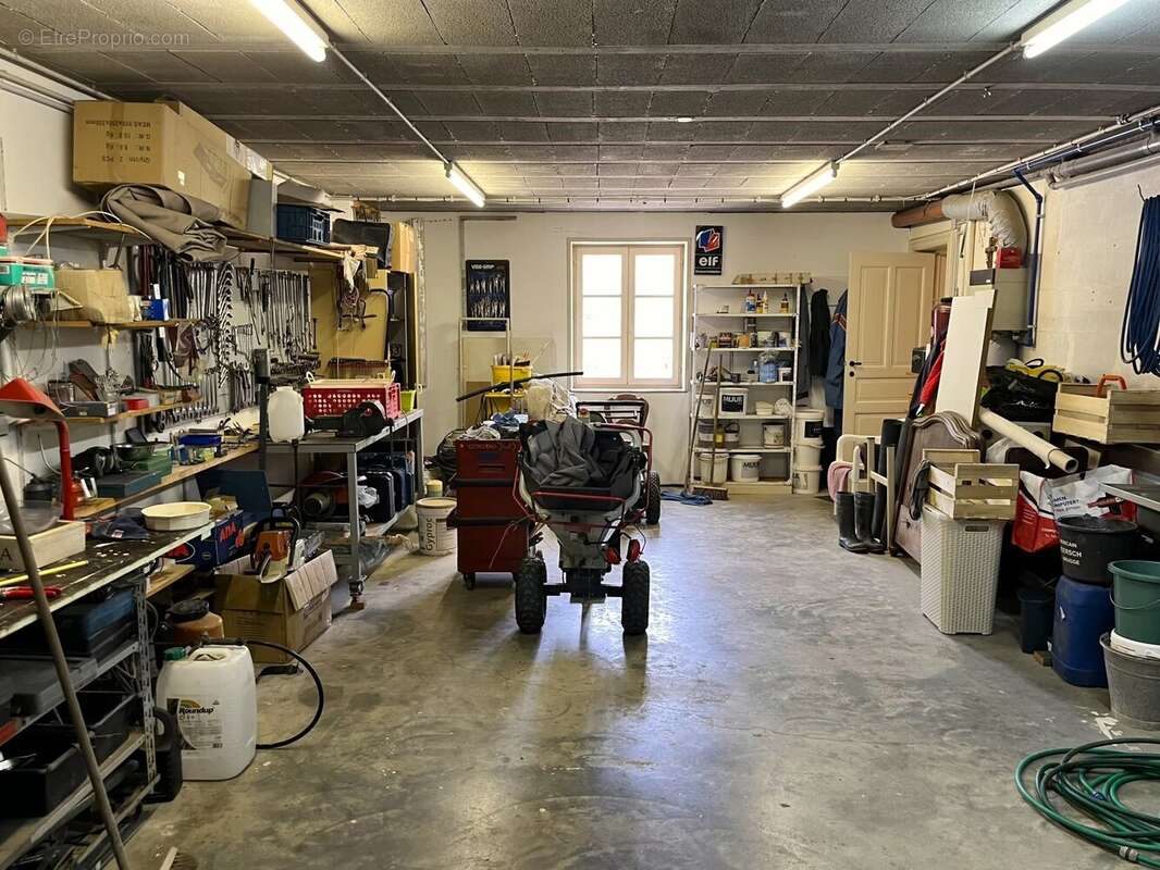 Maison à SAINT-GEORGES-DES-AGOUTS