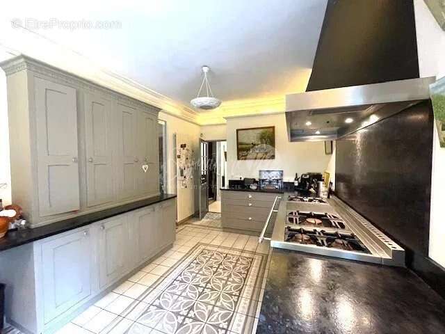 Maison à BLANQUEFORT