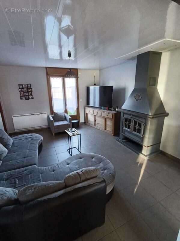 Maison à TERGNIER