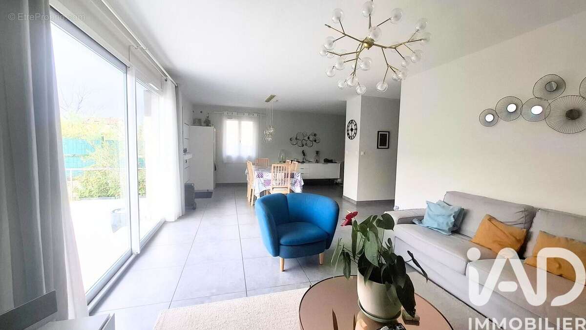 Photo 2 - Maison à CAUMONT-SUR-DURANCE