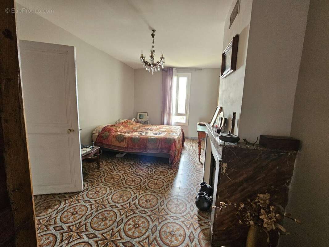 Maison à NEZIGNAN-L&#039;EVEQUE