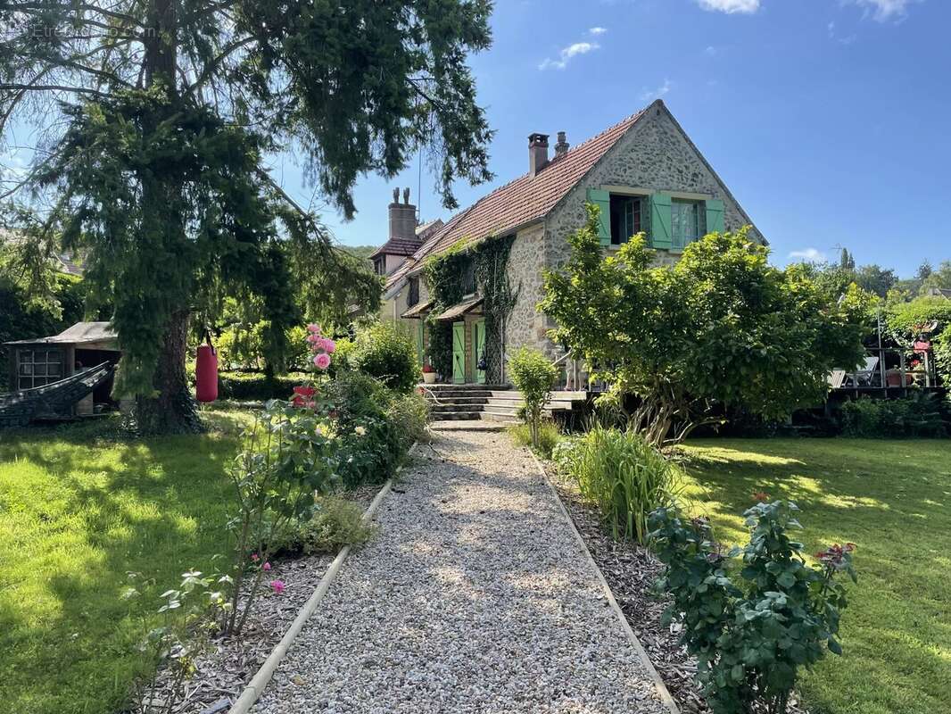 Maison à SENLISSE