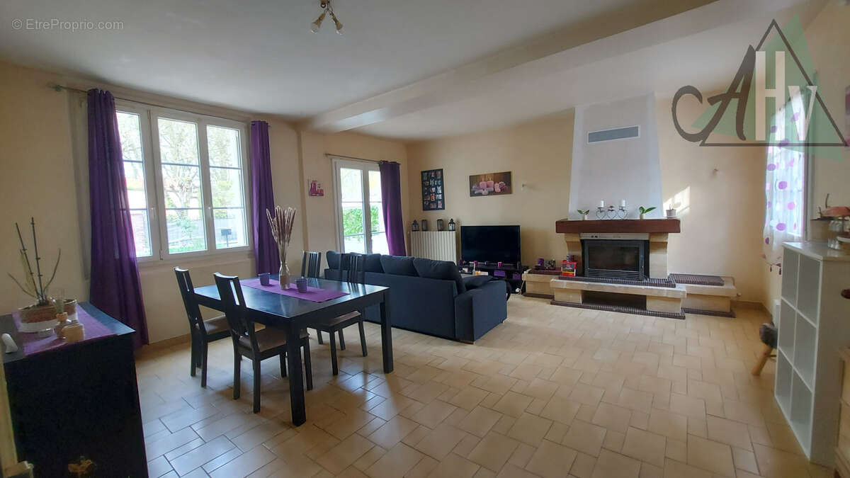 Maison à BRAY-SUR-SEINE