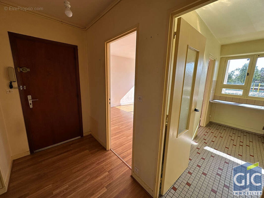 Appartement à HEROUVILLE-SAINT-CLAIR