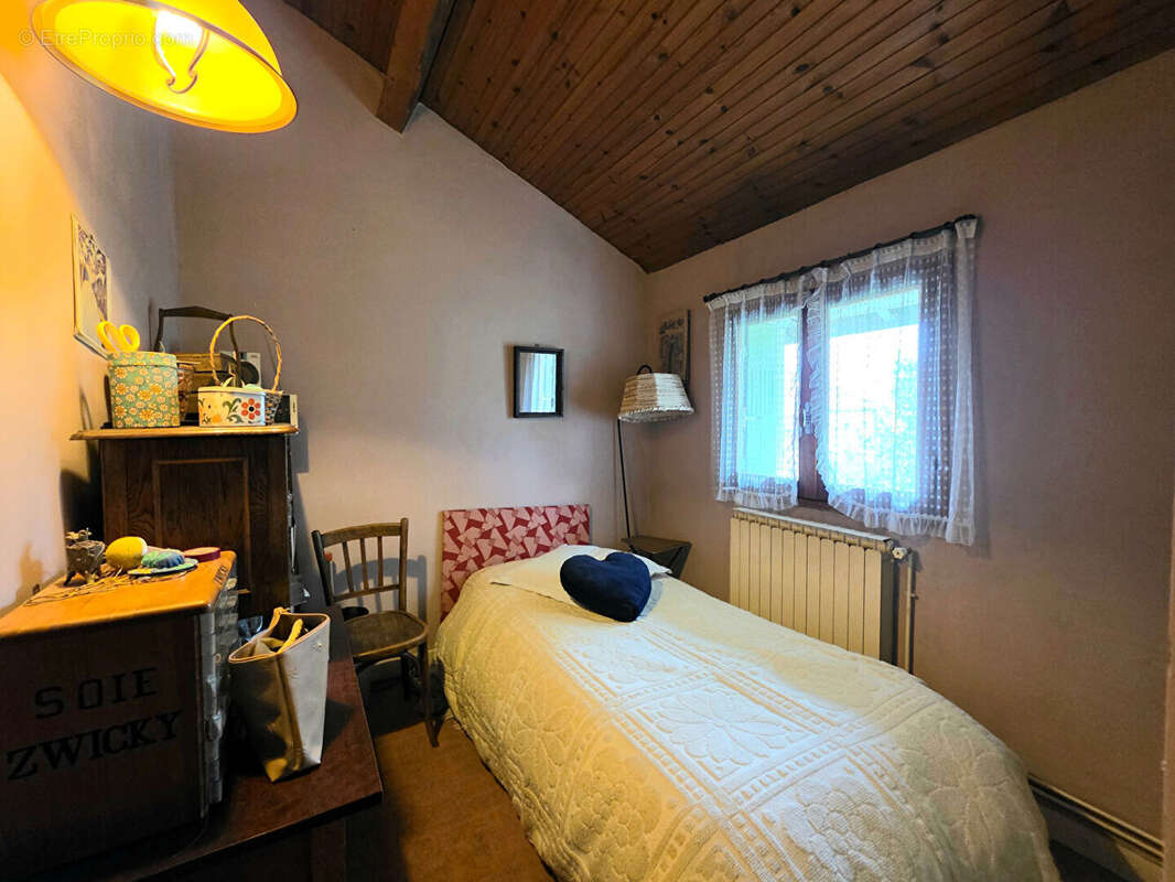 Maison à ROMANS-SUR-ISERE