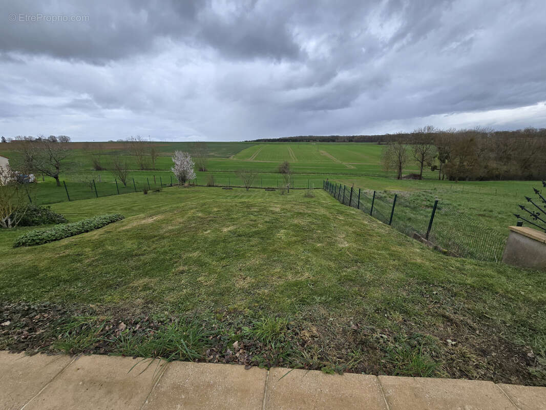 Maison à NOISSEVILLE