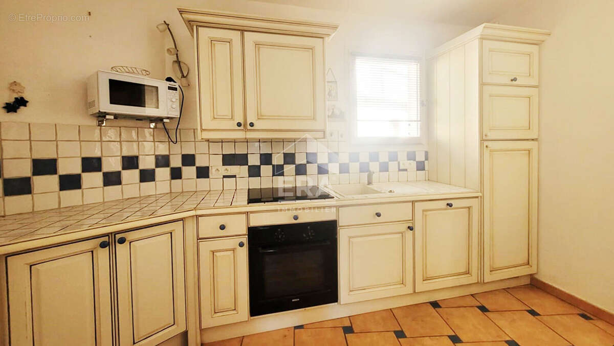 Appartement à MALLEMORT