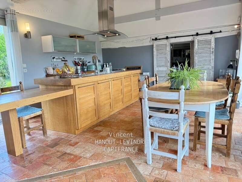 Maison à SOULAIRE-ET-BOURG