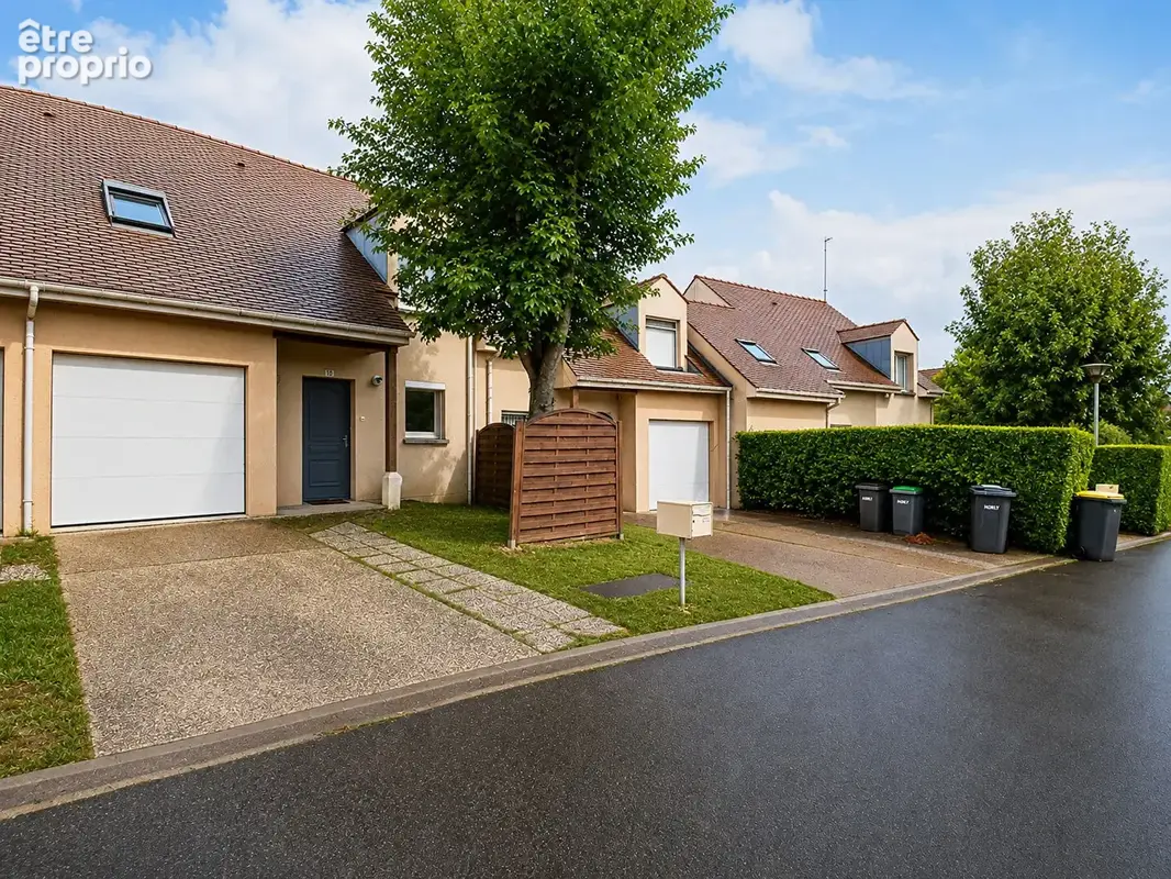 Maison à LINAS