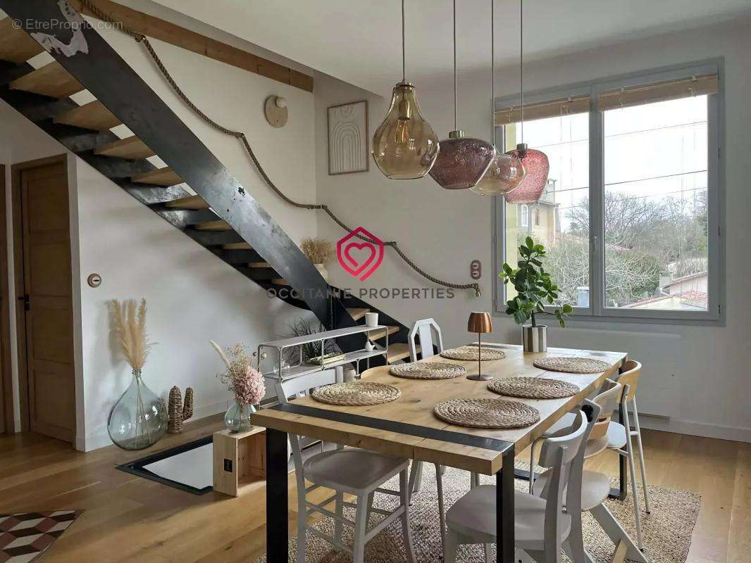 Maison à BELVEZE-DU-RAZES