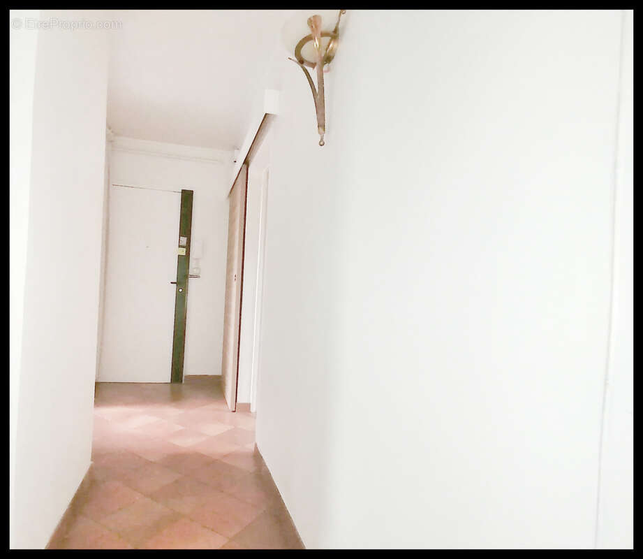 Appartement à L'ETANG-LA-VILLE