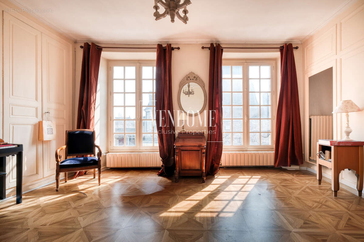 Maison à AUTHON-DU-PERCHE