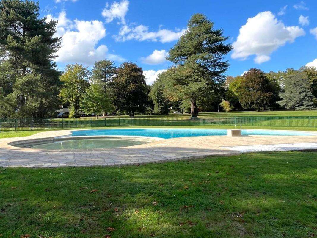 Maison à JOUY-EN-JOSAS
