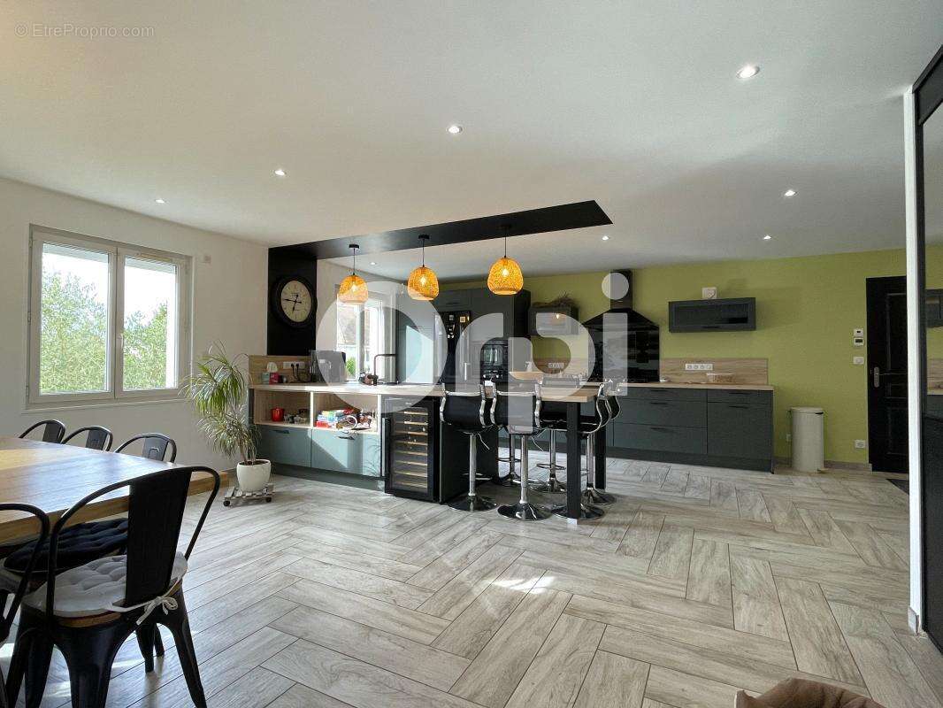 Maison à QUITTEBEUF