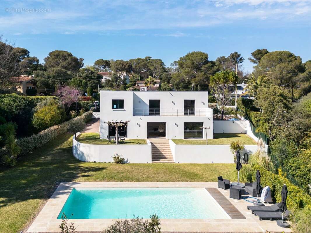 Maison à SAINT-RAPHAEL