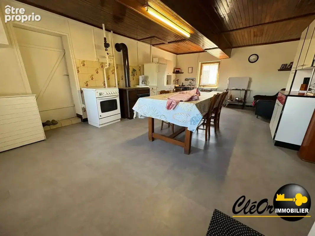 Maison 4 pièces 90 m² à vendre à Sainte-Croix (71470) - photo 2