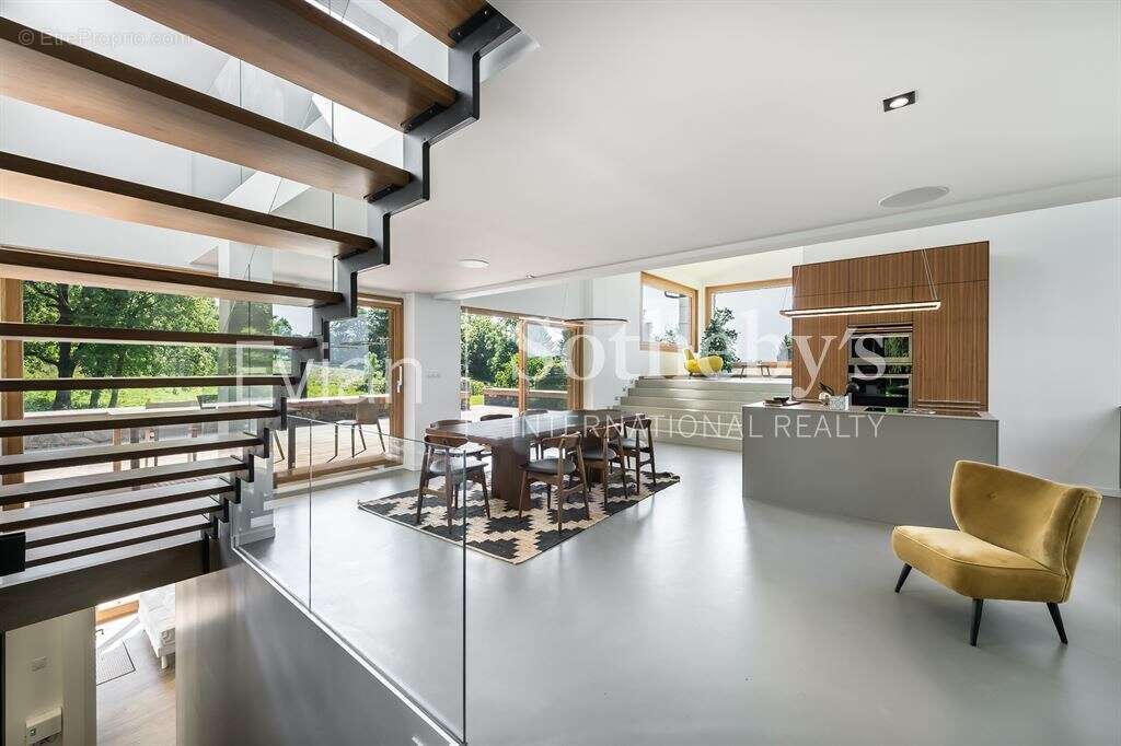 Villa d'architecte en plein coeur du golf d'evian - photo 5