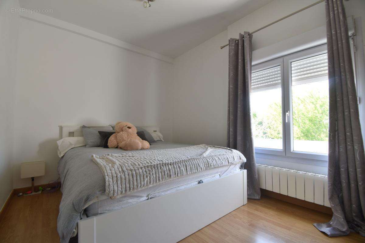 Maison à ARQUIAN