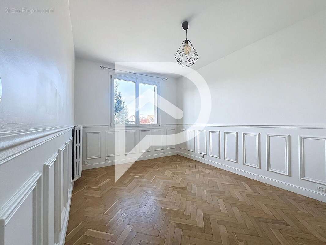 Maison à LE PLESSIS-TREVISE