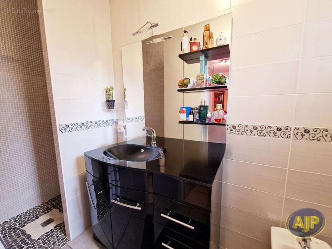 Maison à PARENTIS-EN-BORN