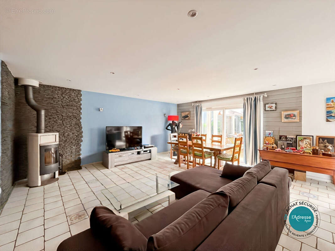 Maison à BALLANCOURT-SUR-ESSONNE