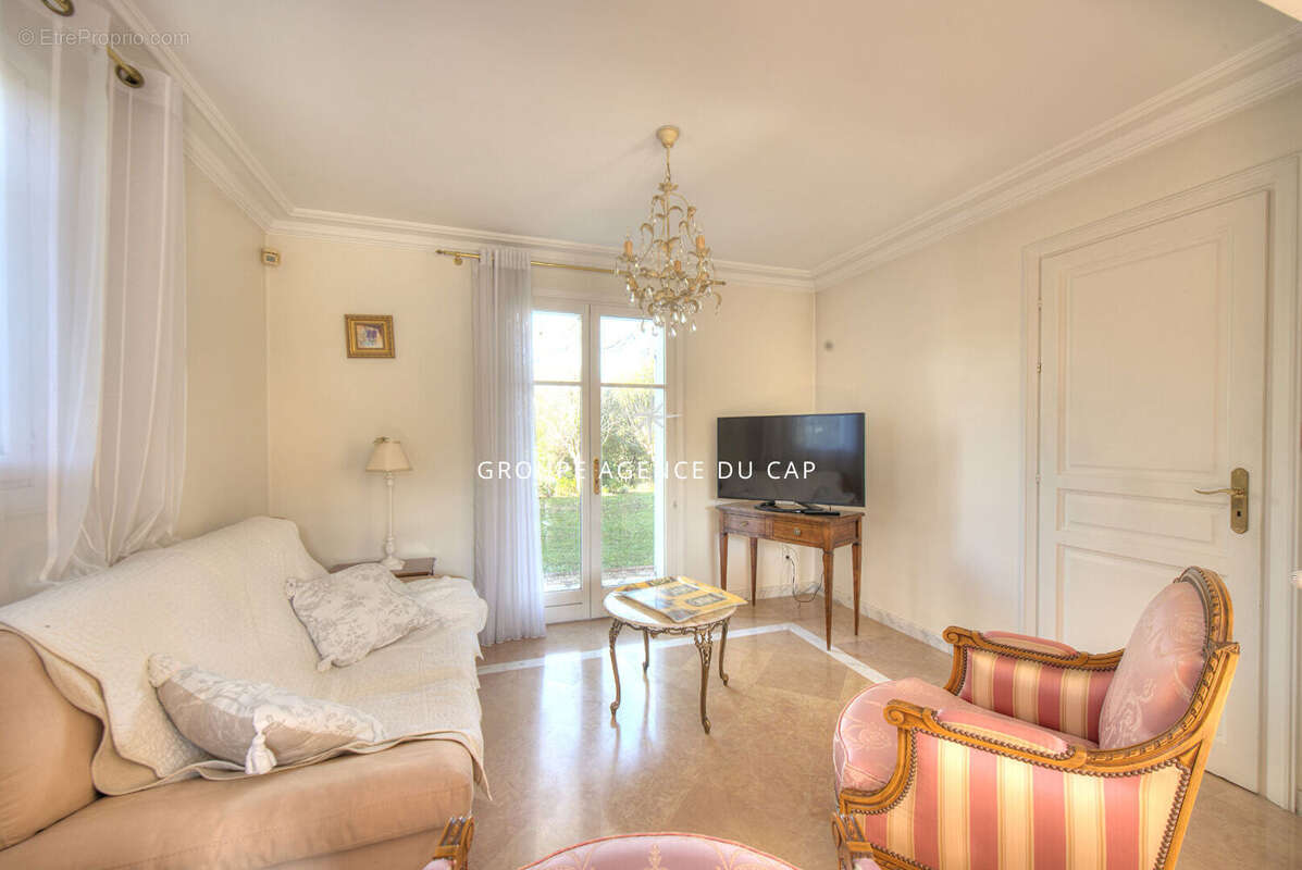 Maison à SAINT-RAPHAEL