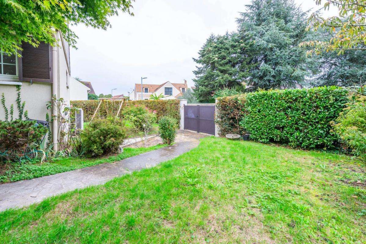 Maison à BOIS-D&#039;ARCY