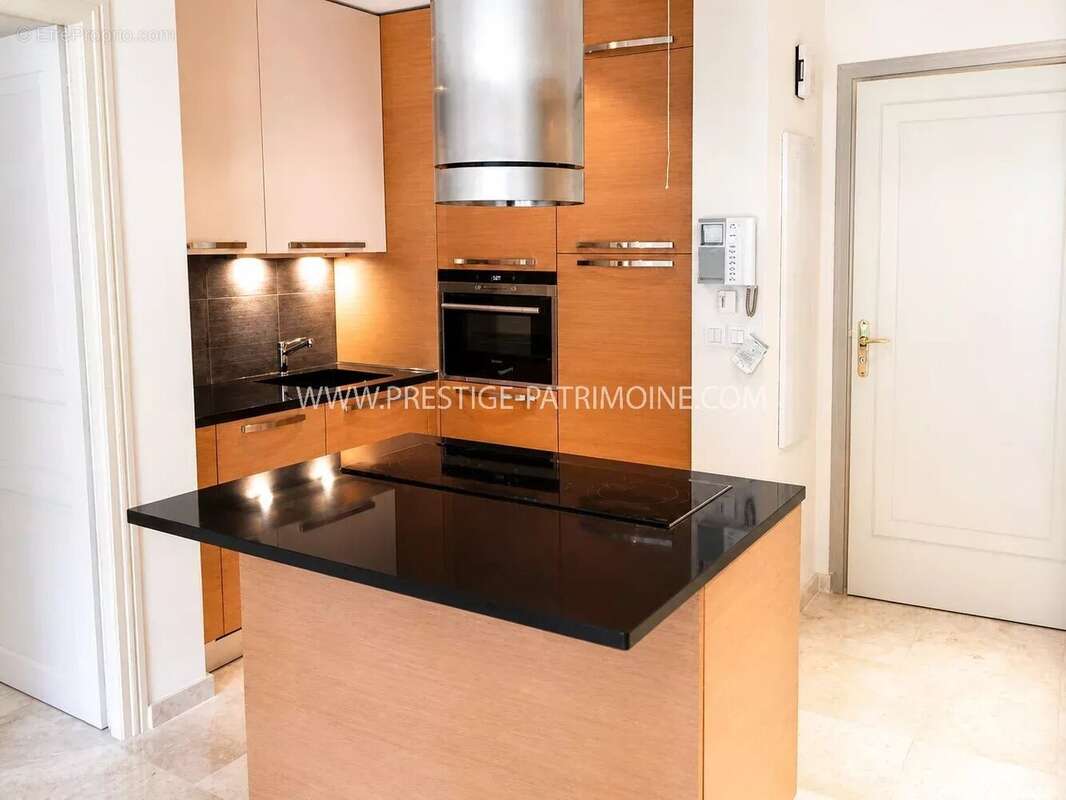 Appartement à THEOULE-SUR-MER