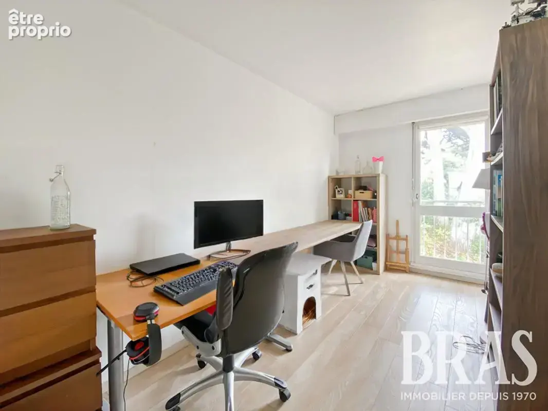 Appartement à Vendre à Pornichet - Quartier Sainte-Marguerite : Vue Océan et Accès Privé à la Plage - photo 8