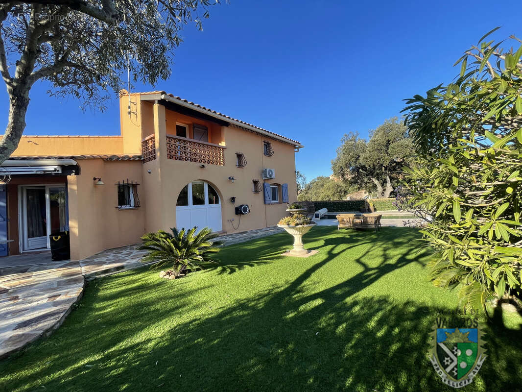 Maison à LA LONDE-LES-MAURES