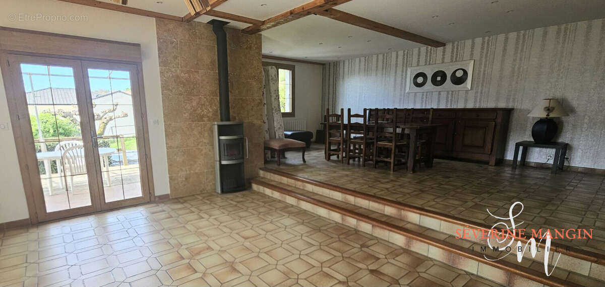 Maison à SAINT-MICHEL-SUR-SAVASSE