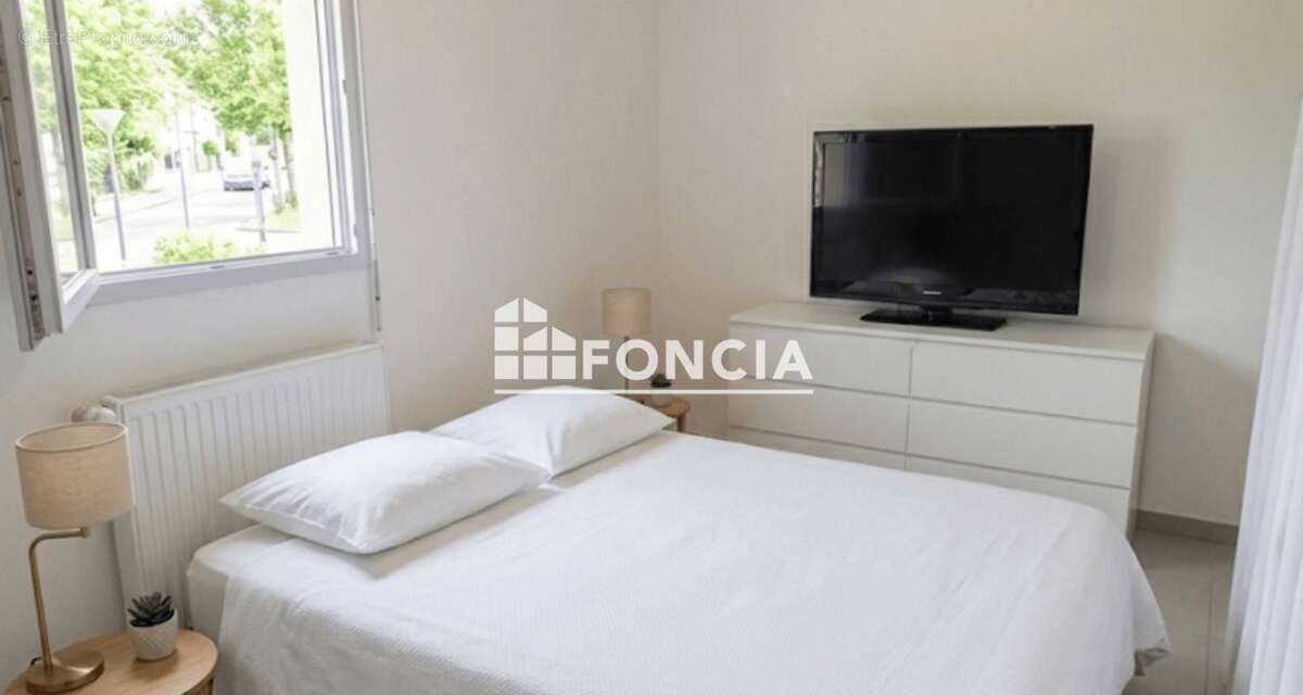 Appartement à SAINT-ORENS-DE-GAMEVILLE