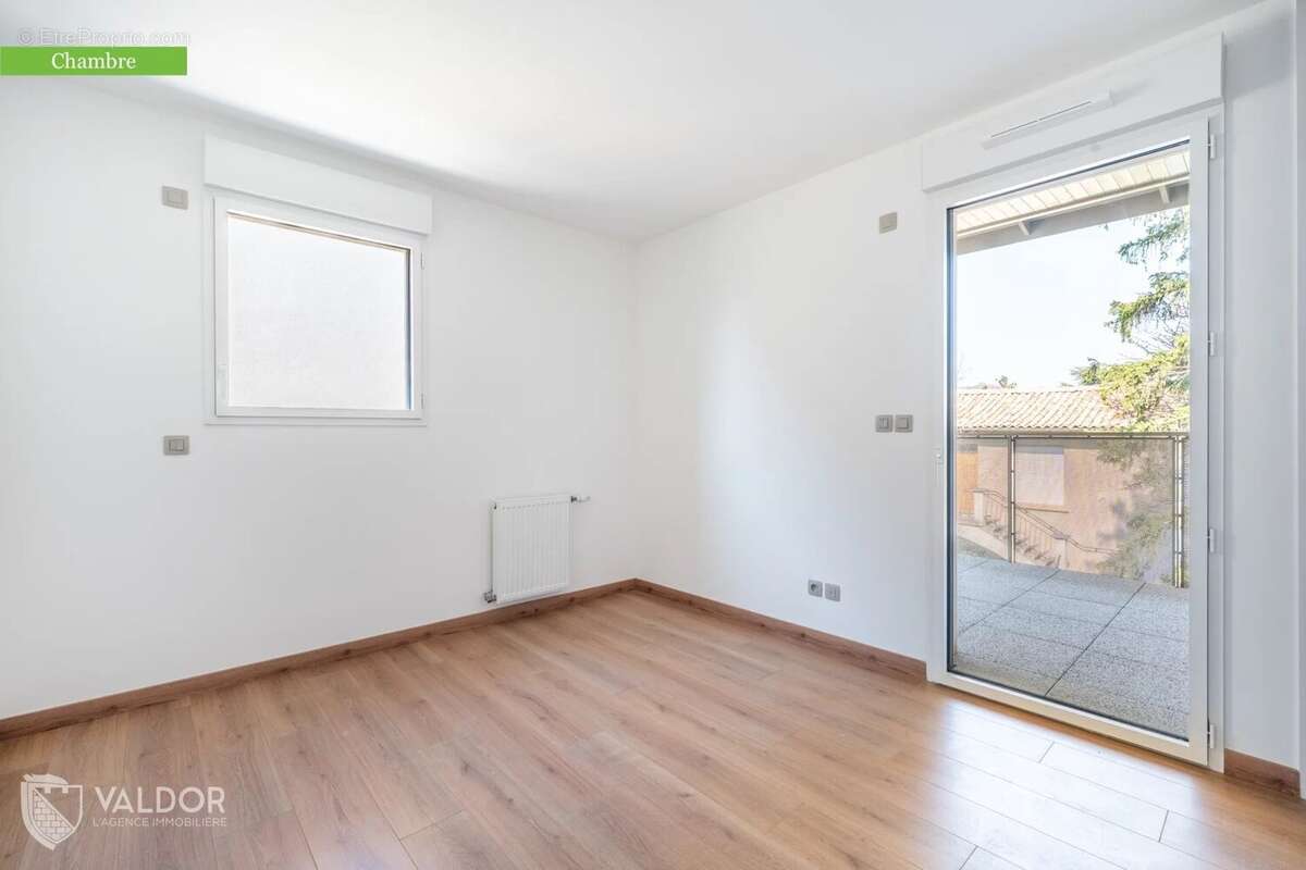 Appartement à ANSE