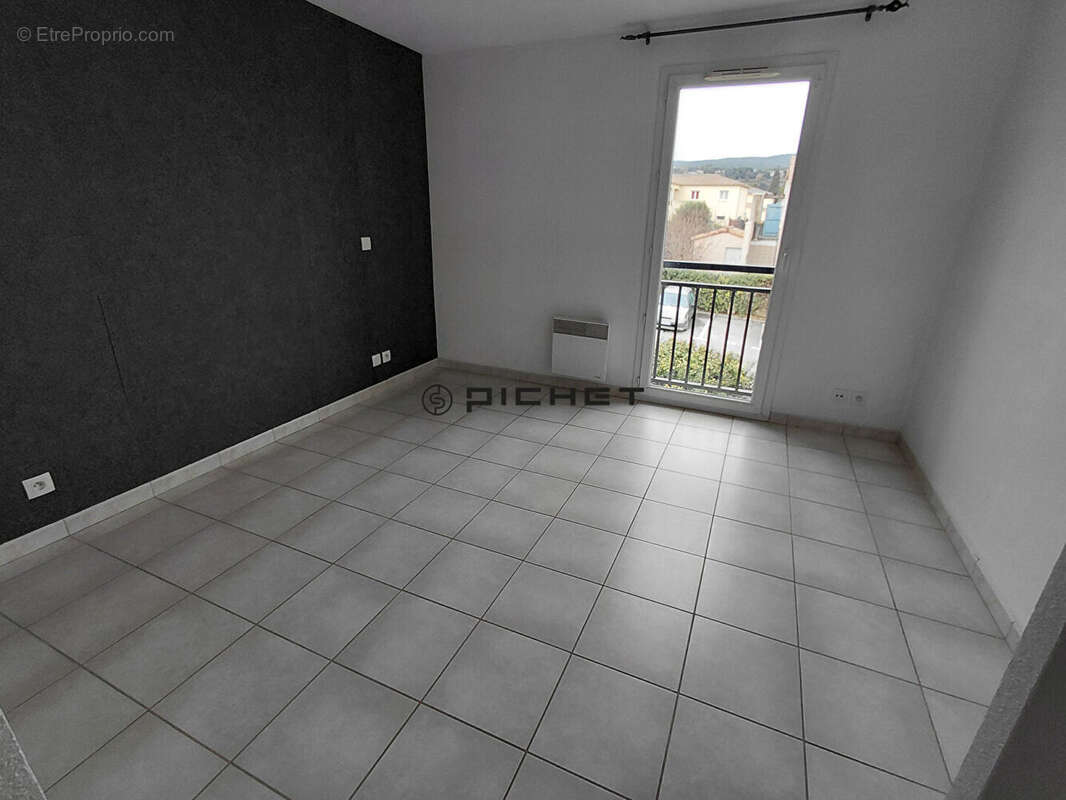 Appartement à BOURG-SAINT-ANDEOL