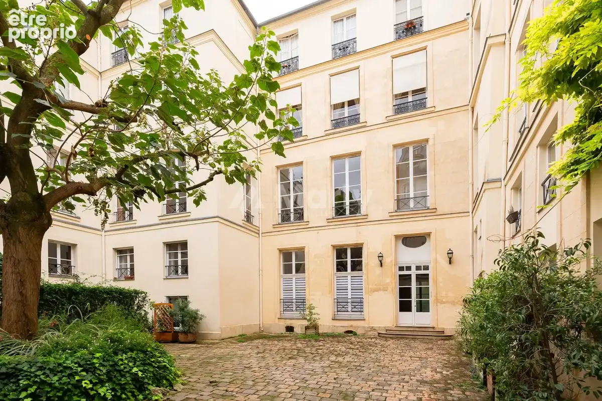Appartement 1 pièce 56 m² à vendre à Paris-4e (75004) - photo 2