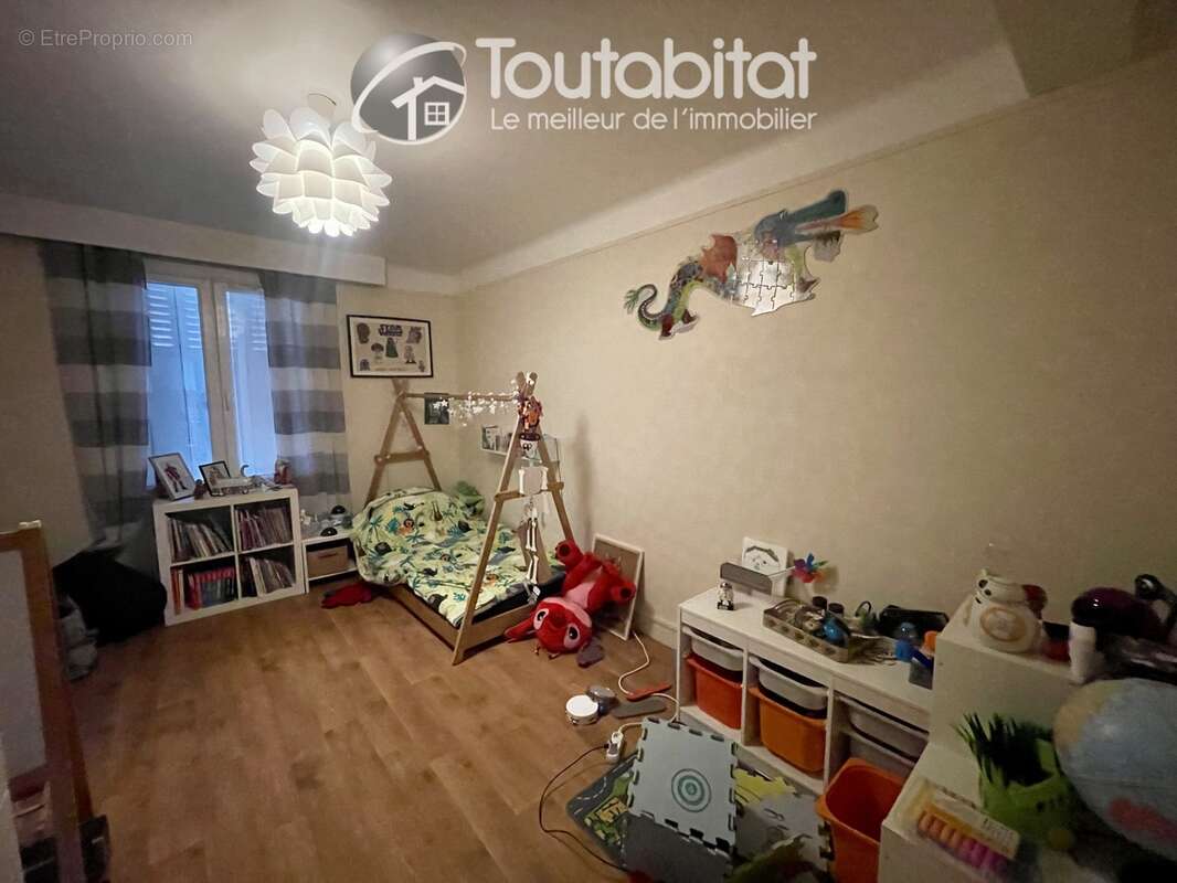 Appartement à CHARLEVILLE-MEZIERES