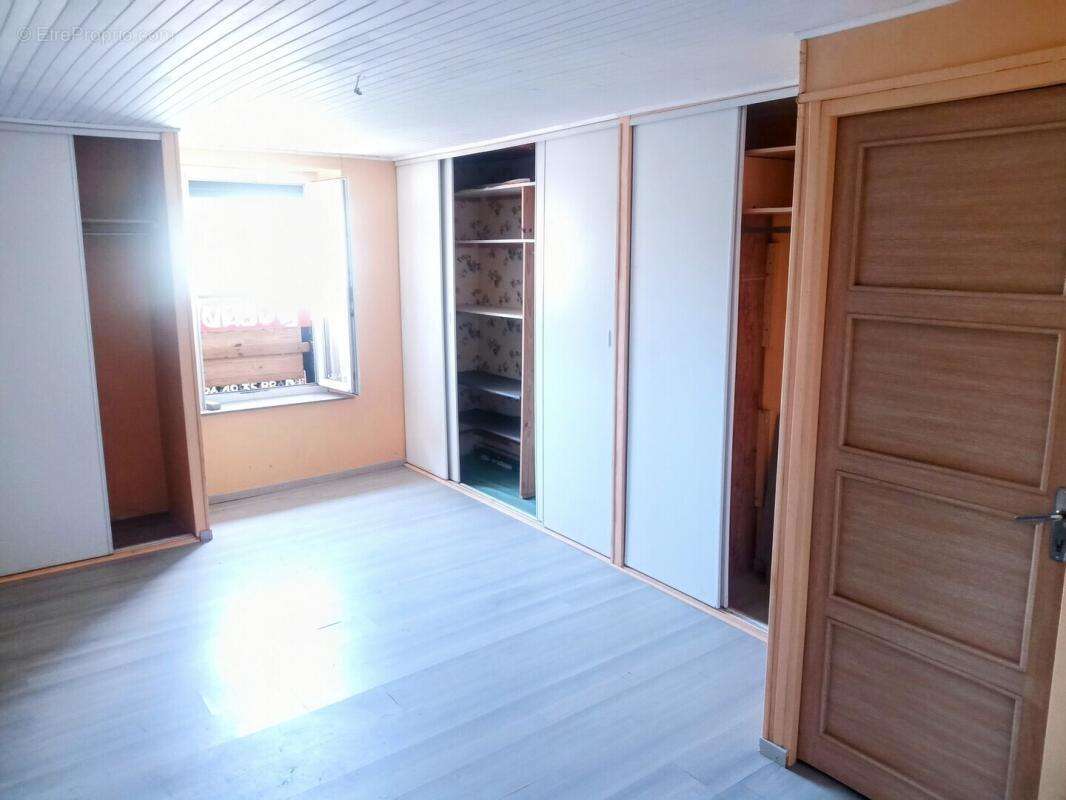 Maison à GIRANCOURT