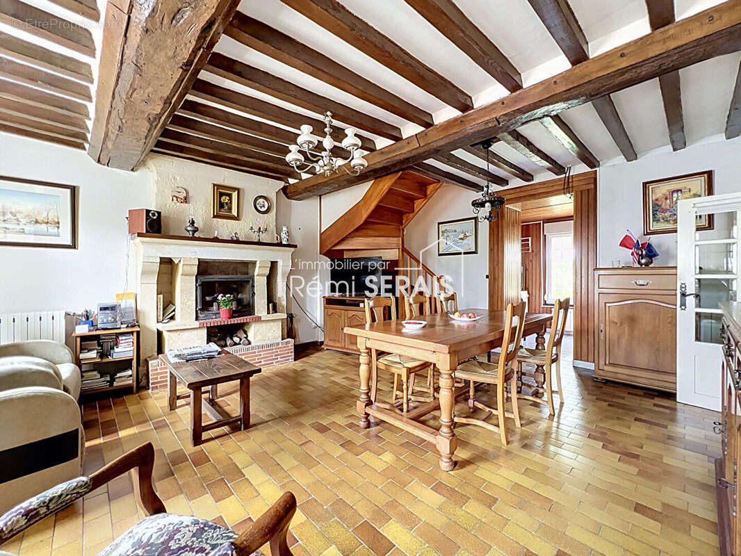 Maison en pierre avec 3 chambres à vendre entre ARGENTAN et FALAISE à RI - photo 4