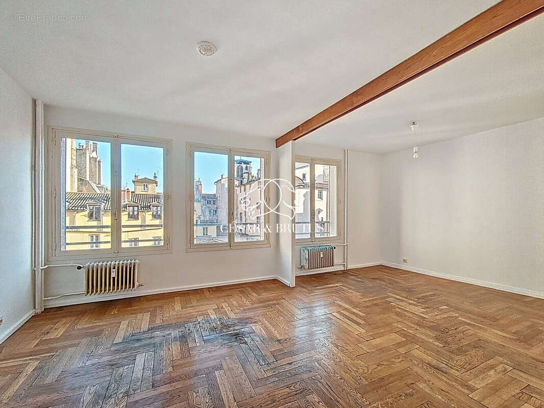 Appartement à LYON-5E