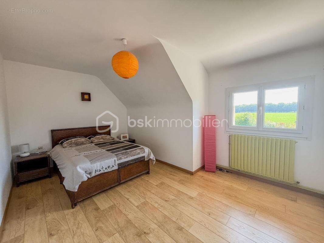 Spacieuse maison familiale de 131 avec sous-sol total, à 5 minutes de Lisieux - photo 12