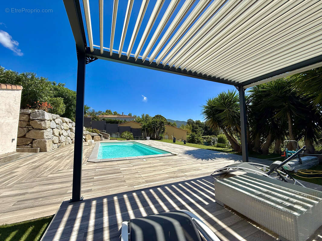 Maison à BASTELICACCIA