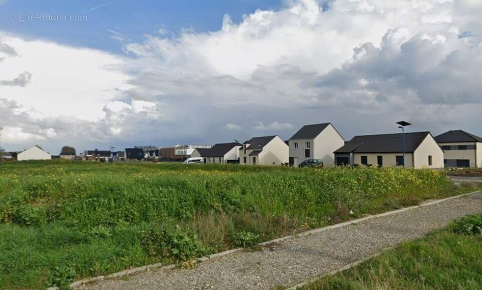 Terrain à ANNAY