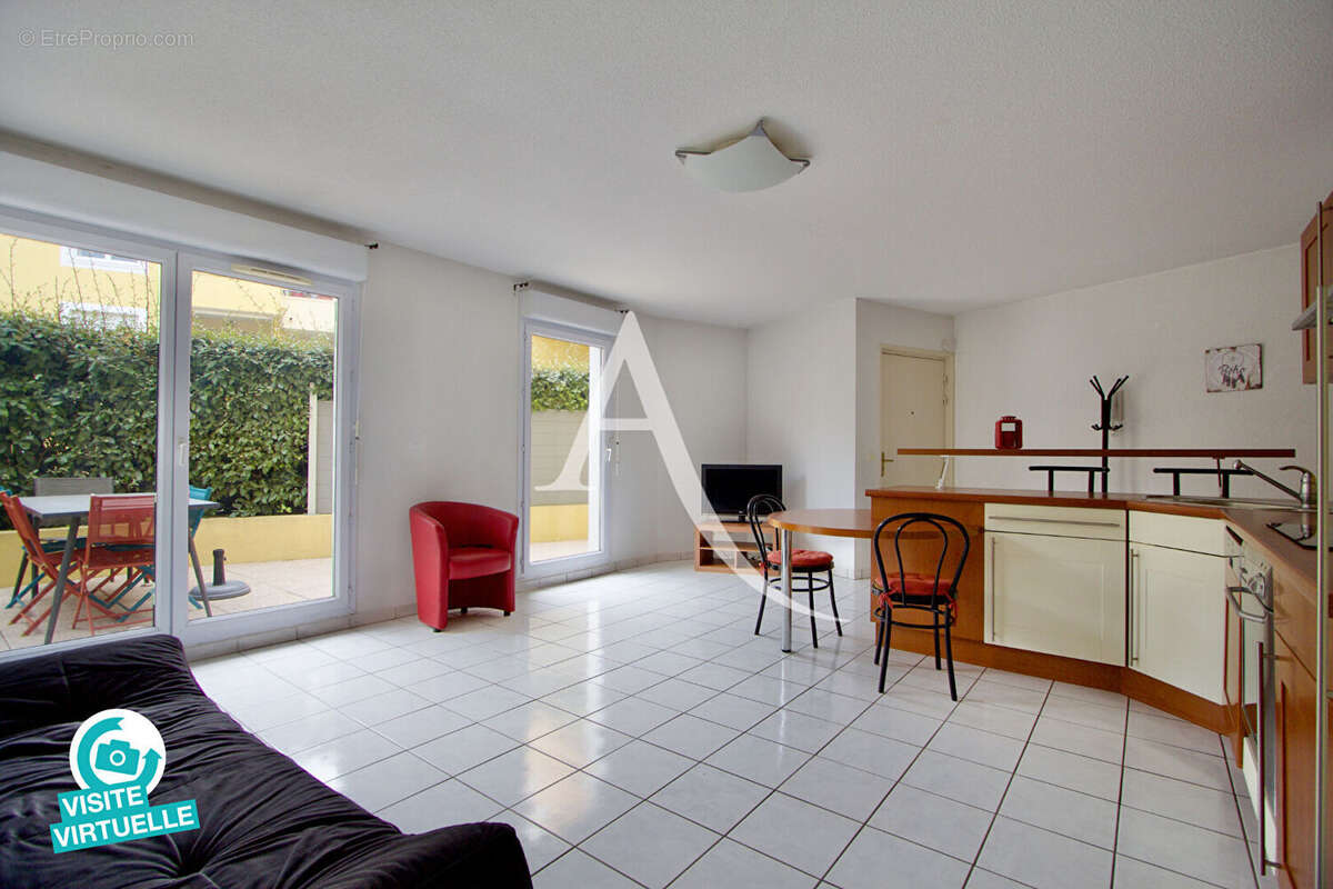 Appartement à PEROLS