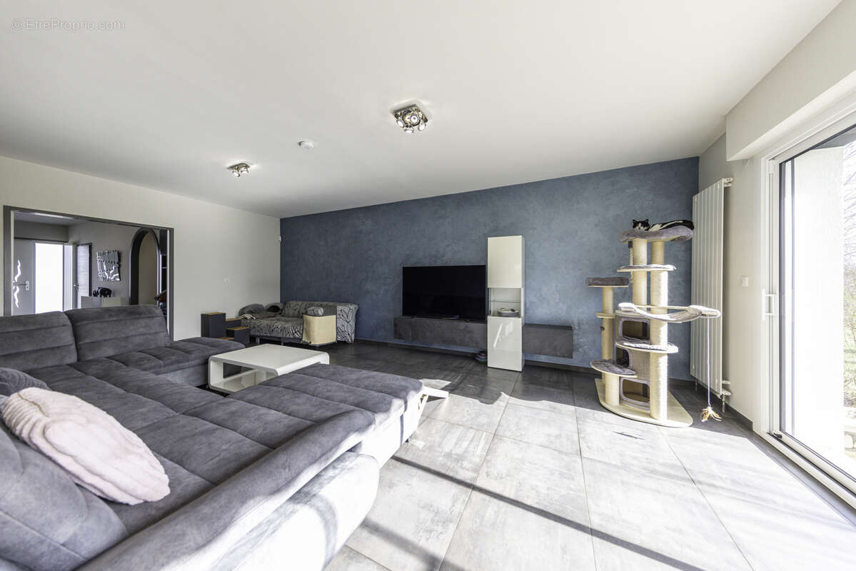 Maison à GONDREVILLE