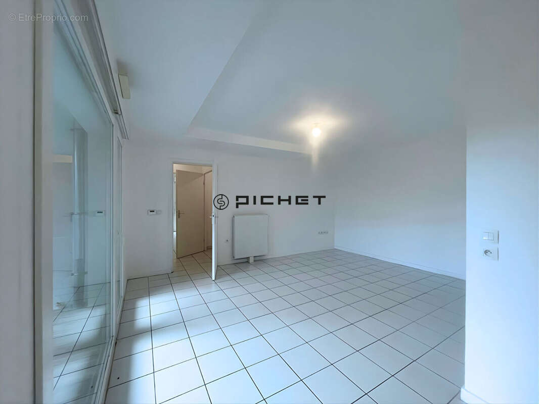 Appartement à CENON