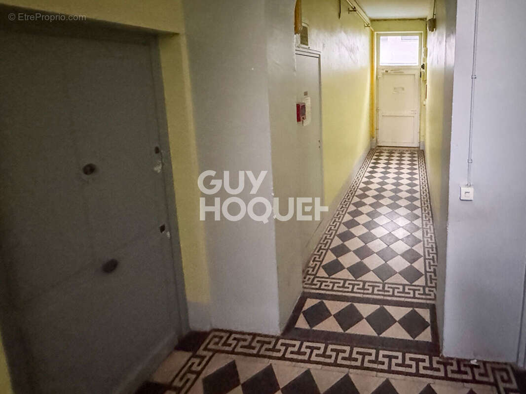 Appartement Vienne 2 pièce(s) 44.6 m2 - photo 2