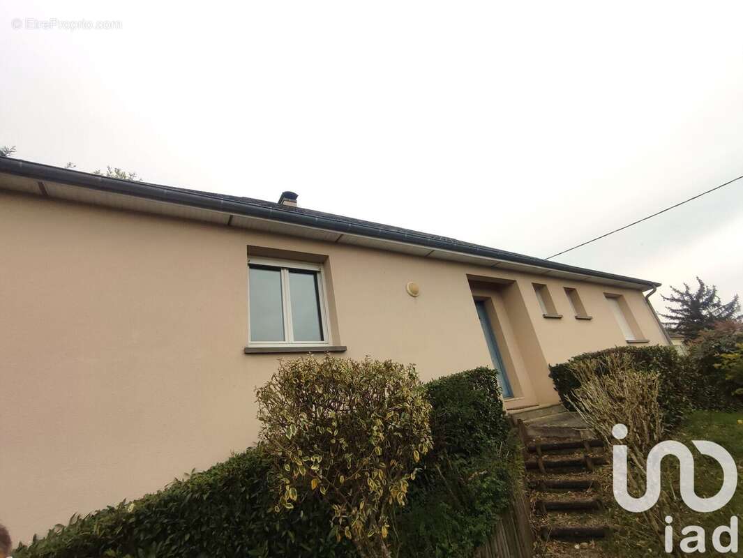 Photo 3 - Maison à LA CHARTRE-SUR-LE-LOIR